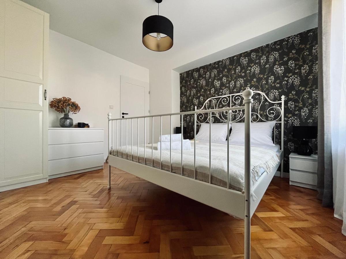 Apartament Dana Browna Jelenia Gora Exterior photo